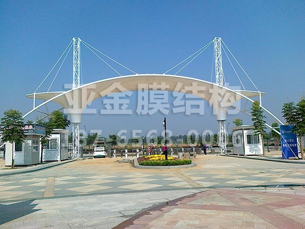 小区出口膜结构 (2)